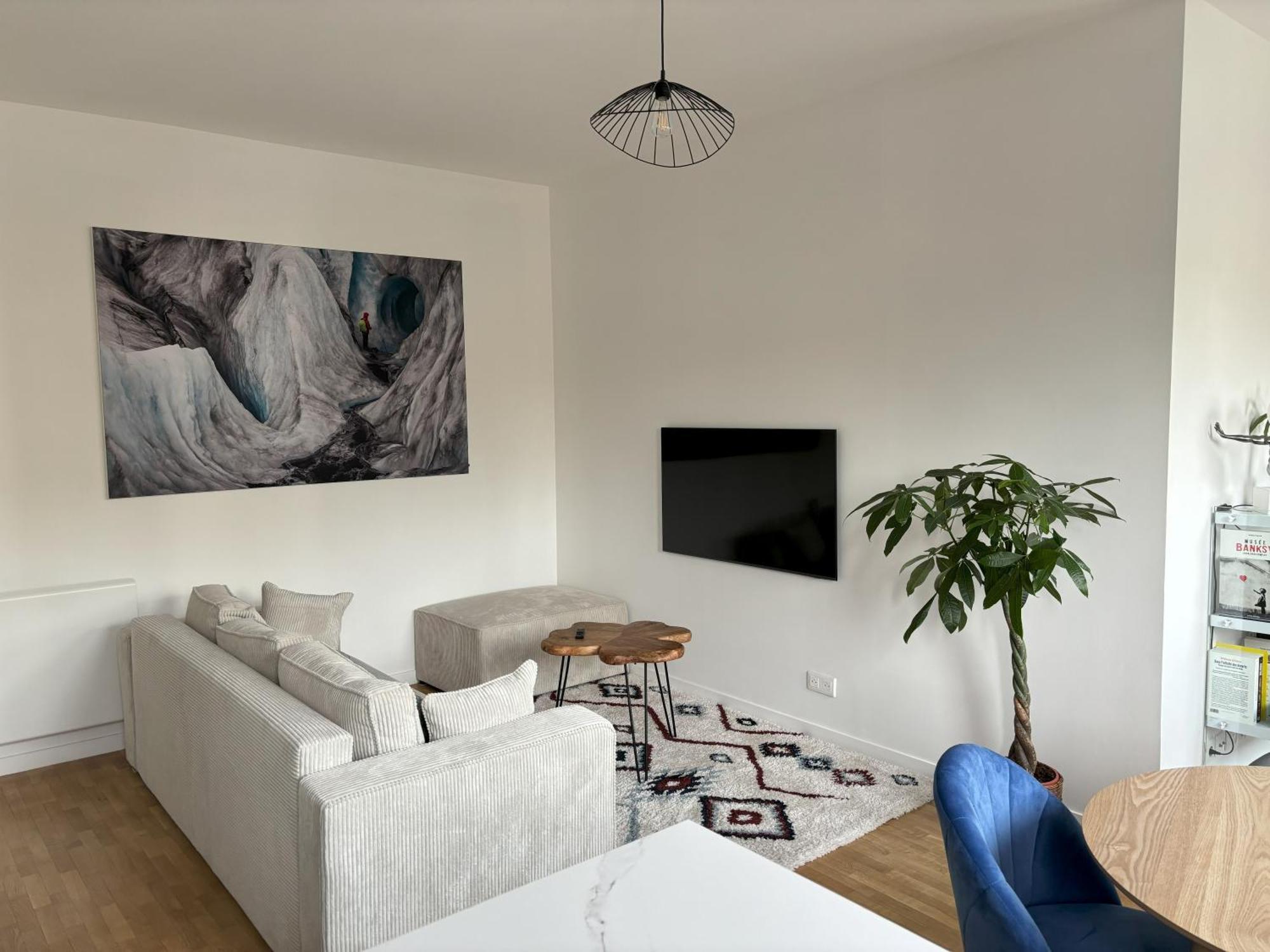 Le Boudoir - 2 Pieces Et Parking Apartment Le Plessis-Robinson Exterior photo